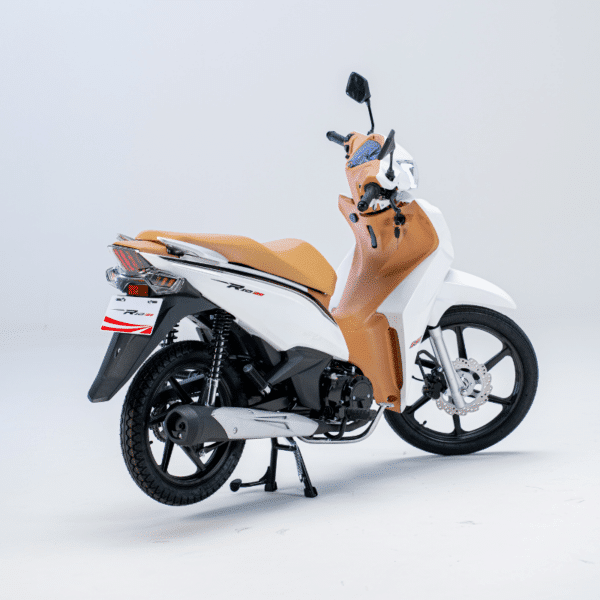 RIO 125 EFI - Image 2
